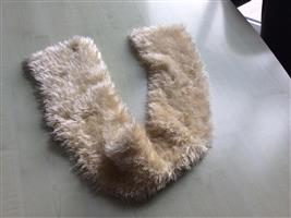 Sjaaltje in nieuwstaat.