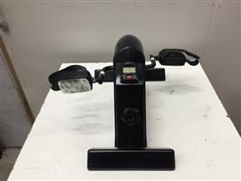 (46) Recent fitnesstoestel crosstrainer tafelmodel