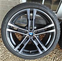 18 BMW M Velgen + Winterbanden Bridgestone