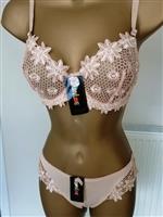 Chique Goudbeige BH met Slip voor D-Cups 