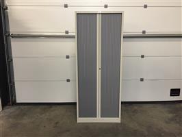 (92) Smalle rolluikkasten lichtgrijs legplanken