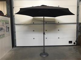 (152) Zwarte parasol diameter 280 cm met zijn voet