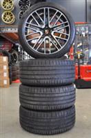 Org Porsche Cayenne Breedset + zeer licht gebruikte Zomerbanden