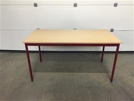 (132) Werktafel 140 breed eettafel beukkleurig