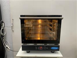 (57) Recente combi steamer Maxima