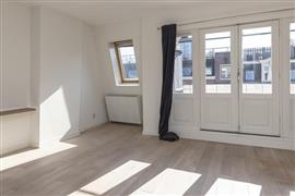 Appartement Cornelis Anthoniszstraat in Amsterdam