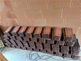 Nieuwe dakpannen - overschot nieuwbouw 