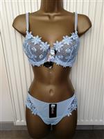 Elegante Zachtblauwe BH met Slip voor D Cups