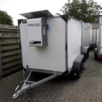 gesloten aanhangwagen frigo