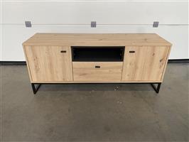 (74) Modern tv meubel is als nieuw.