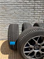 4 complete wielen (band + velg)