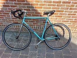 Retro koersfiets Plum Vainqueur