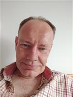 Grote man zoekt geile vrouw 