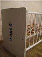 Babybed / meegroeibed (voor tiener)	  