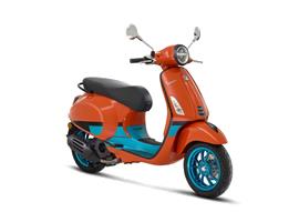 Vespa Primavera Color Vibe (Arancio Color Vibe) bij Central