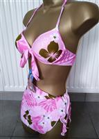 Roze Voorgevormde Bikini met Pareo