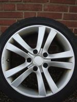 17 Inch Aluett Velgen en Banden Steek 5x120 