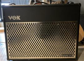 Versterker VOX  100 Watt - model VT100 te koop