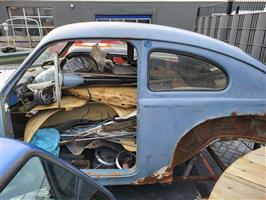 Volvo katterug body bj1957 met delen 