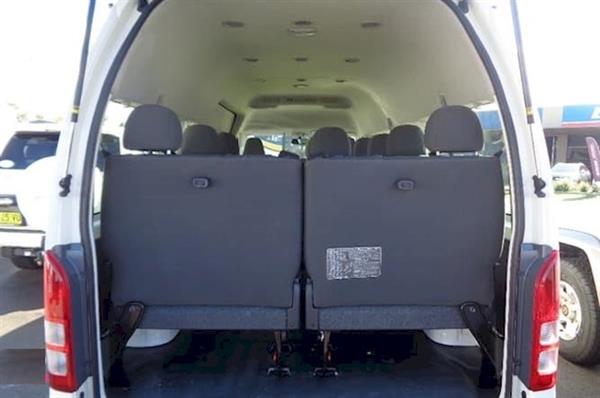 Grote foto toyota hiace commuter 14 seats auto toyota