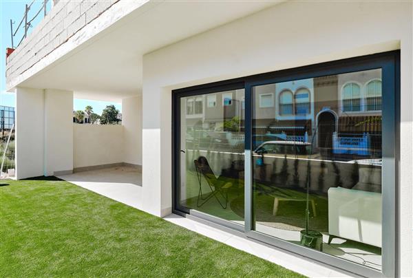 Grote foto n6055 bungalow in torrevieja nieuwbouw huizen en kamers nieuw europa