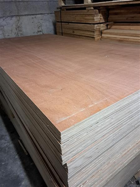 Grote foto multiplex 18mm wbp doe het zelf en verbouw platen en panelen