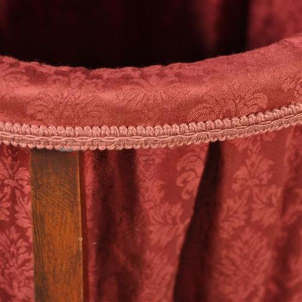 Grote foto antieke bijzettafels knottenmandje op sabelpootjes ca. 1900 ook handig als handschoenmandje of wij antiek en kunst stoelen en banken