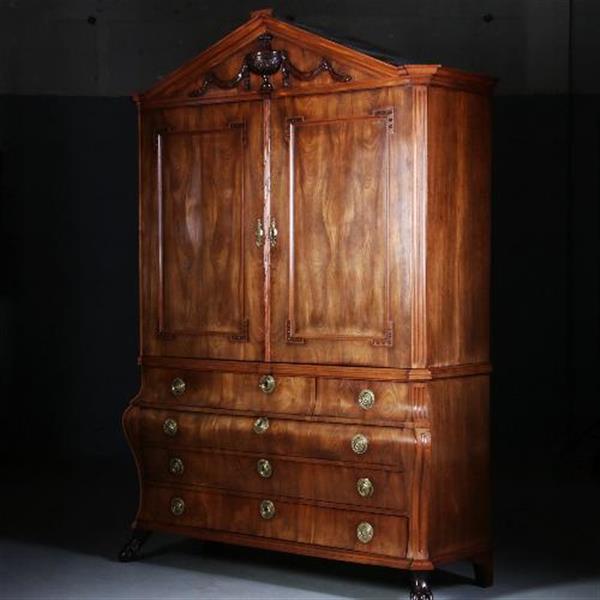 Grote foto antieke kast hollands louis seize kabinet ca. 1780 in blond mahonie met 13 laden no.570332 antiek en kunst stoelen en banken