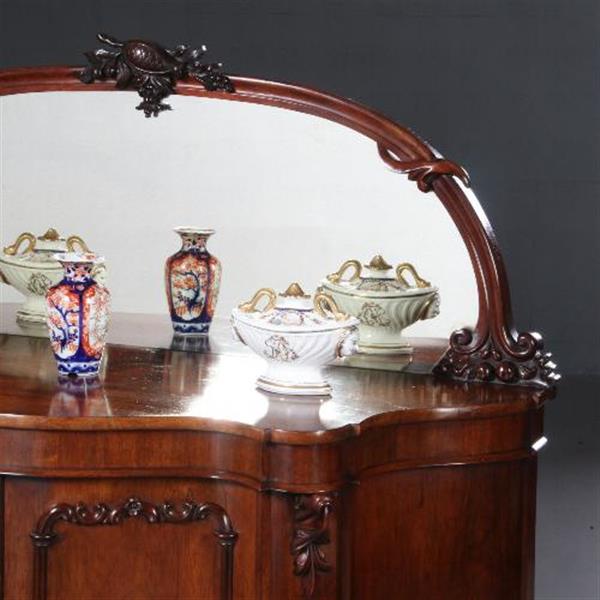 Grote foto antieke kast lage mahonie kast dressoir met spiegel serpentine shaped ca. 1870 met spiegelwand antiek en kunst spiegels