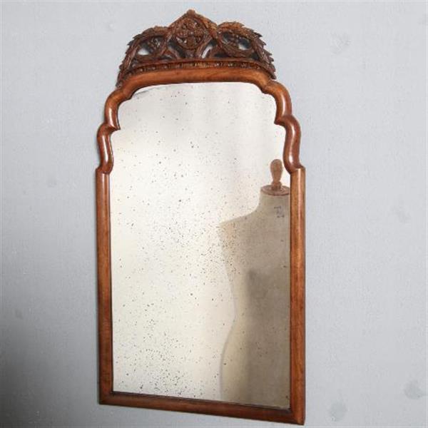 Grote foto antieke spiegels hollandse notenhouten soester spiegel ca. 1790 met afneembare kroon 48 x 88 cm antiek en kunst spiegels