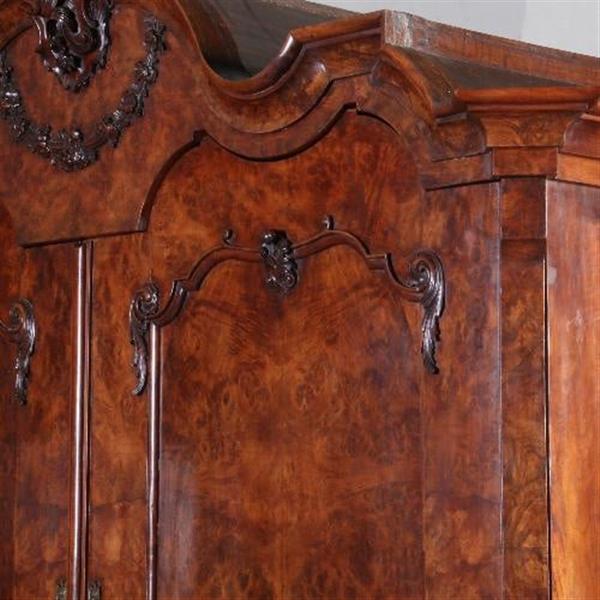 Grote foto antieke kasten hollands rococo wortelnoten kabinet met openslaande knie n ca. 1750 no.652656 antiek en kunst stoelen en banken