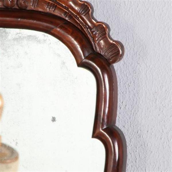 Grote foto antieke spiegel notenhouten 18e eeuwse soester spiegel met afneembare kroon no.520606 antiek en kunst spiegels