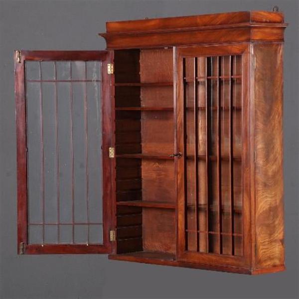 Grote foto antieke kasten wandkastje hangkastje ca. 1800 met houten roedeverdeling mahonie no.812234 antiek en kunst stoelen en banken