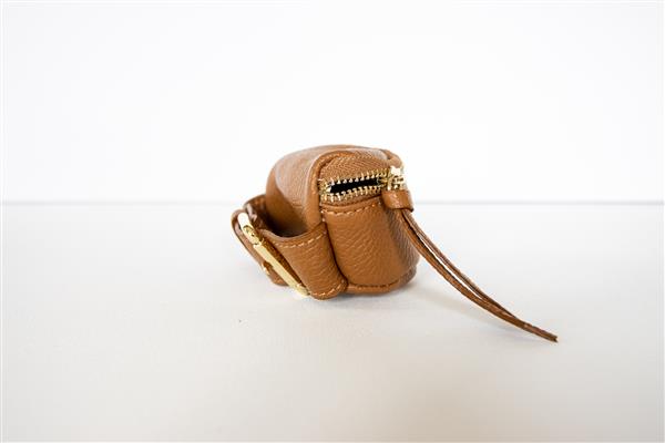 Grote foto piccolina italiaans leren armband tas cognac kleding dames sieraden