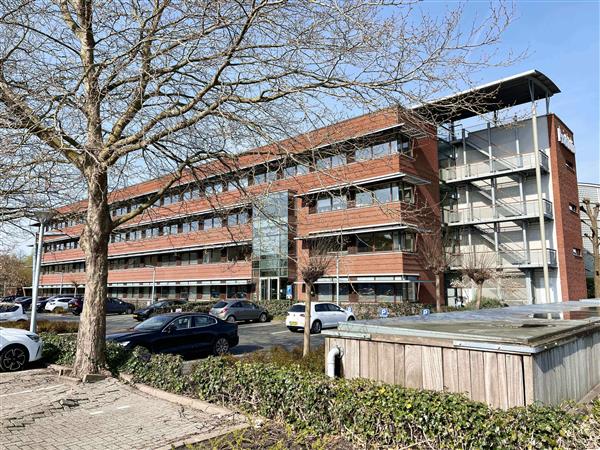 Grote foto te huur kantoorruimte opaallaan 1180 hoofddorp huizen en kamers bedrijfspanden