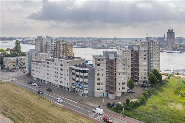 Grote foto te huur kantoorruimte ringdijk 466 c zwijndrecht huizen en kamers bedrijfspanden