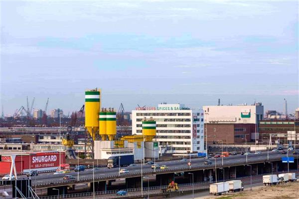 Grote foto te huur kantoorruimte industrieweg 161 rotterdam huizen en kamers bedrijfspanden