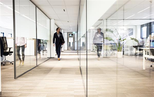 Grote foto te huur werkplekken kanaalpark 140 leiden huizen en kamers bedrijfspanden