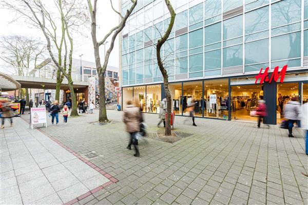 Grote foto te huur winkelpand liesveld 140 144 vlaardingen huizen en kamers bedrijfspanden