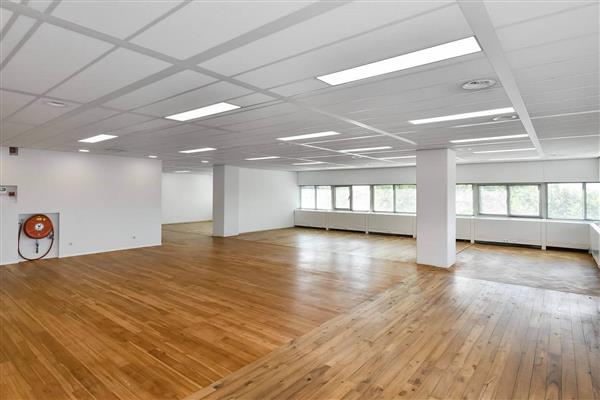 Grote foto te huur kantoorruimte oude oeverstraat 120 arnhem huizen en kamers bedrijfspanden