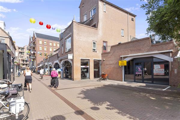 Grote foto te huur winkelpand de eglantier 112 648 apeldoorn huizen en kamers bedrijfspanden