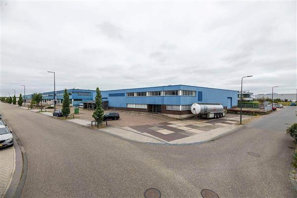 Grote foto te huur bedrijfspand nijverheidsweg 48 61 63 hendrik ido ambacht huizen en kamers bedrijfspanden