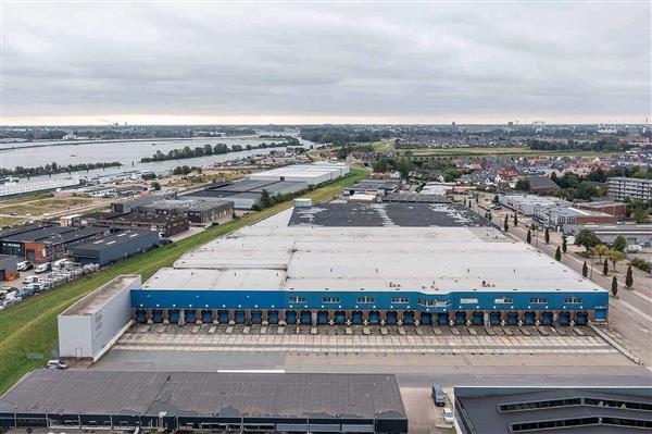 Grote foto te huur bedrijfspand nijverheidsweg 48 61 63 hendrik ido ambacht huizen en kamers bedrijfspanden