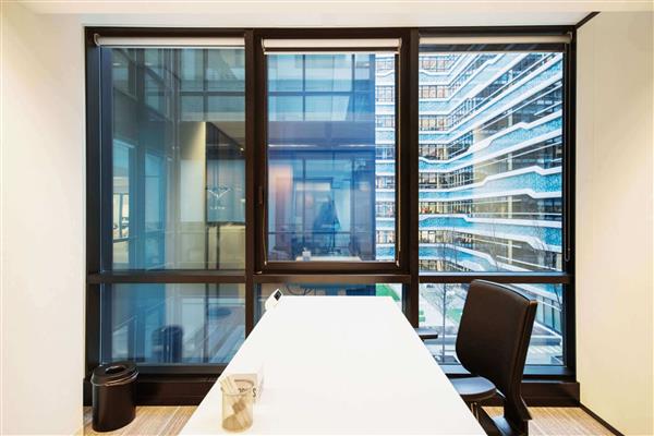 Grote foto te huur kantoorruimte anna van buerenplein 41 den haag huizen en kamers bedrijfspanden