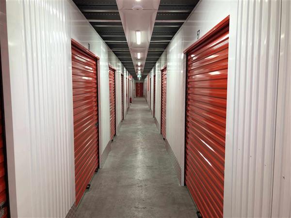 Grote foto te huur self storage de schans 23 alphen aan den rijn huizen en kamers bedrijfspanden