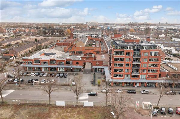 Grote foto te huur winkelpand de schoof 21 180 hendrik ido ambacht huizen en kamers bedrijfspanden