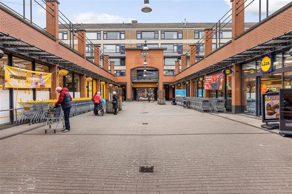 Grote foto te huur winkelpand de schoof 21 180 hendrik ido ambacht huizen en kamers bedrijfspanden