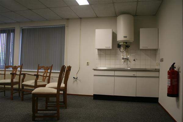 Grote foto te huur kantoorruimte keulsveld 17 roosendaal huizen en kamers bedrijfspanden