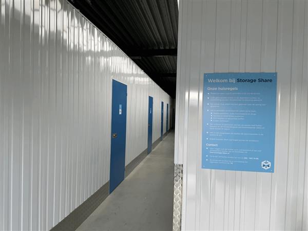 Grote foto te huur self storage lloydsweg 8 veendam huizen en kamers bedrijfspanden