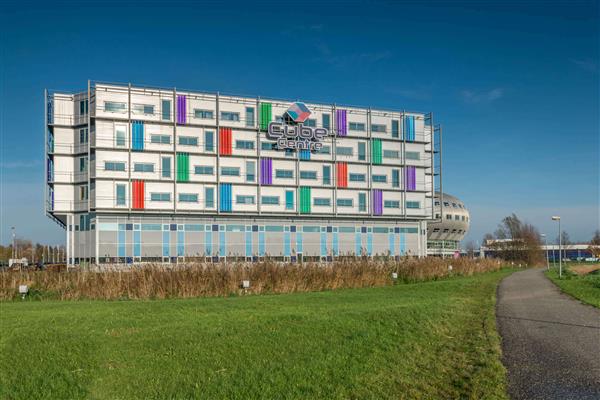 Grote foto te huur kantoorruimte veluwezoom 7 almere huizen en kamers bedrijfspanden